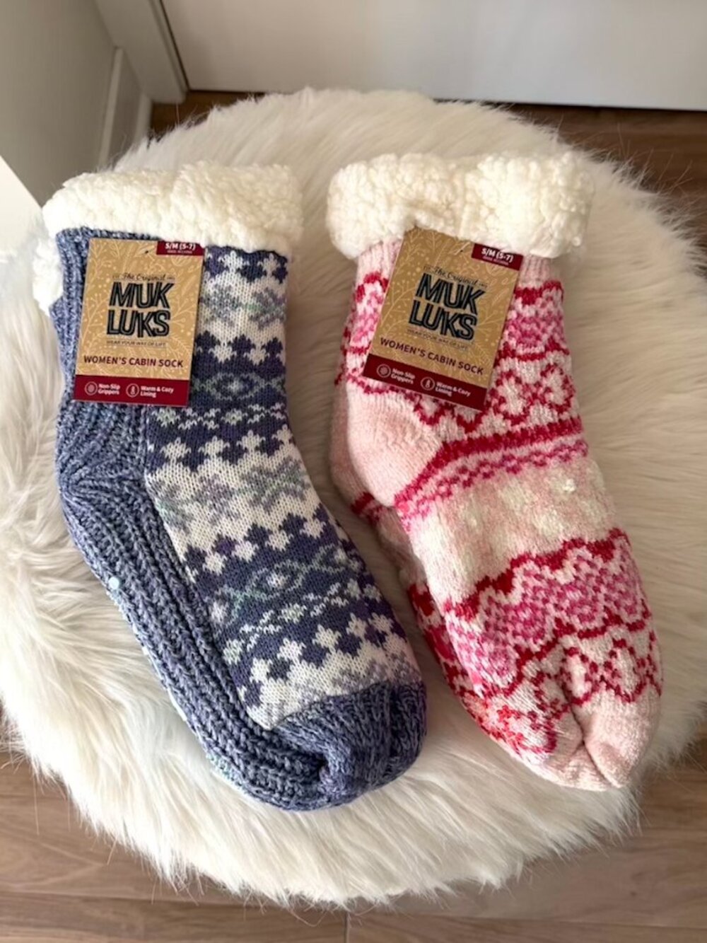 2-Pair Pack: Women’s Muk Luk Cabin Socks - S/M (size 5-7) (NWT)